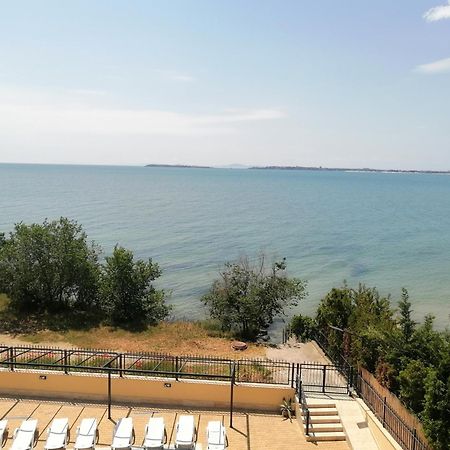Appartamento Хоризонт М Sveti Vlas Esterno foto