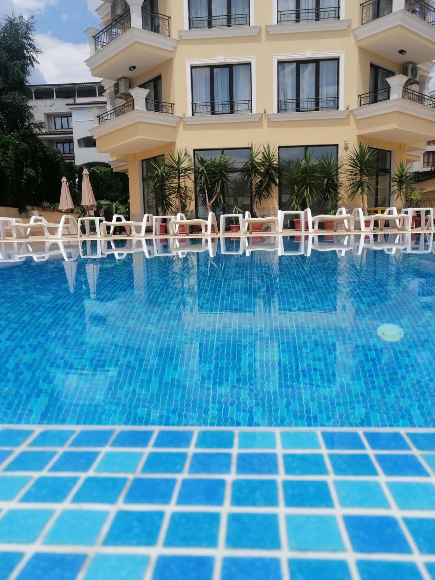 Appartamento Хоризонт М Sveti Vlas Esterno foto